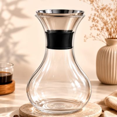ورق تقديم زجاجي بفلتر ستانلس ستيل. سعتها 1 لتر  & : Glass Serving Carafe with Stainless Steel Filter.