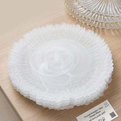 زجاجي مصنفر (ألبستر) بحواف مموجة.&  Frosted Alabaster Glass Serving Plate with Scalloped Edges.