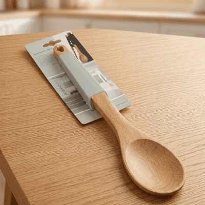 ملعقة طبخ خشبية بمقبض سيليكون. & : Wooden Cooking Spoon with Silicone Handle.