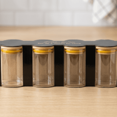 طقم برطمانات زجاجية بأغطية خشبية (4 قطع)  & : Glass Jars Set with Wooden Lids (4 Pieces)