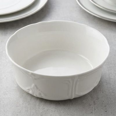  وعاء تقديم بورسلين كلاسيكي منقوش  Classique Embossed Porcelain Serving Bowl صوص