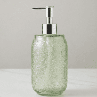 : موزع صابون زجاجي أخضر بنقوش زخرفية.& : Green Glass Soap Dispenser with Decorative Pattern