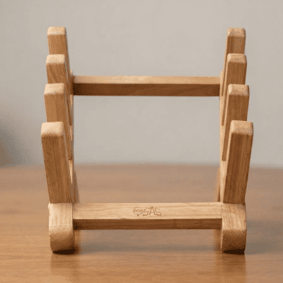 حامل خشبي متعدد الأغراض للألواح أو الأطباق. &  Wooden Multi-Purpose Rack for Boards or Plates.