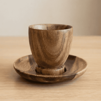 كوب قهوة خشبي مع صحن (بالقطعة)&  Wooden Coffee Cup with Saucer (by the piece).