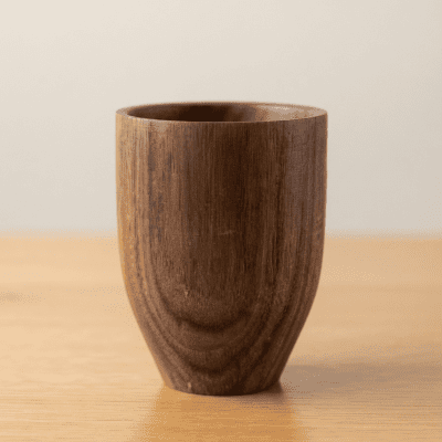 : كوب خشبي طبيعي (بالقطعة)& Natural Wooden Cup (by the piece).
