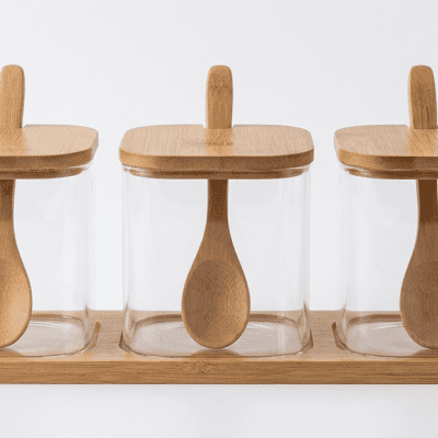 طقم علب توابل زجاج بيركس مع ملاعق وقاعدة خشبية (3 قطع)3-Piece Pyrex Glass Spice Jar Set with Wooden Spoons & Stand