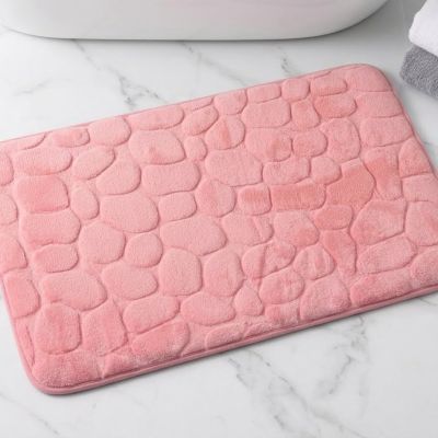 مشاية حمام بتصميم الأحجار البارزة (الرغوية) & : Pebble-Textured Foam Bath Mat