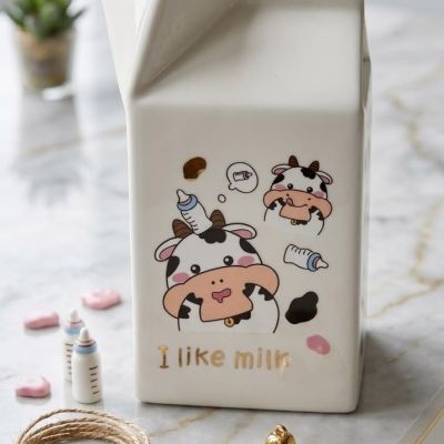 إبريق سيراميك "I like milk" على شكل علبة حليب &  "I like milk" Ceramic Milk Carton Pitcher