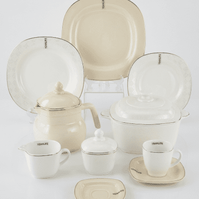 طقم عشاء اركوبال فاخر ماركة ياه لايف - 58 قطعة - بيج وأوف وايت. Yeahlife Luxury Arcopal Dinnerware Set - 58 Pieces - Beige & Off-White.