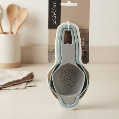 طقم مصافي مطبخ صغيرة متعددة المقاسات 3 في 1 (ماركة casasunco).  &  3-in-1 Mini Kitchen Strainer and Colander Set (casasunco Brand).