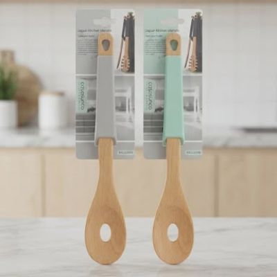 ملعقة طبخ خشبية مفرغة بمقبض سيليكون (ماركة casasunco). بالقطعه  &  Wooden Slotted Cooking Spoon with Silicone Handle Grip (casasunco Brand).