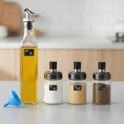 طقم منظم توابل زجاجي بريميوم مع زجاجة زيت ومحقن (لوف كيتشن). & LOVE KITCHEN Premium Seasoning Set with Oil Bottle and Funnel.