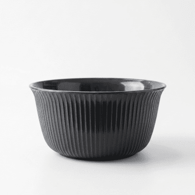 وعاء ميلامين مضلع لون رمادي داكن.Dark Gray Ribbed Melamine Bowl.