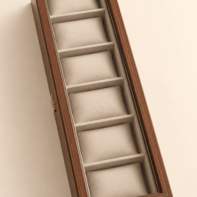 صندوق خشبي لتخزين وعرض 6 ساعات  & : Wooden Watch Storage and Display Box (6 Slots)