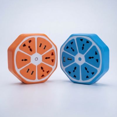 مشترك كهربائي ذكي على شكل شريحة فاكهة (برتقال / ليمون) مزود بمنافذ  & : Fruit Slice Shaped Smart Power Strip with USB Ports (Orange/Lemon Design).