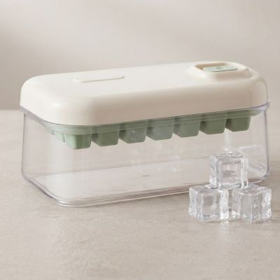 قالب صانع مكعبات الثلج مع صندوق حفظ شفاف  & : Ice Cube Tray Maker with Transparent Storage Bin