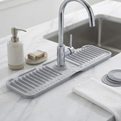 : منظم وحامي صنبور الحوض من السيليكون لتصريف المياه بلون رمادي  & : Gray Silicone Faucet Splash Guard and Draining Mat