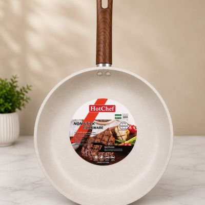 مقلاة طهي جرانيت غير لاصقة بمقبض خشموني من هوت شيف (HotChef) - مقاس 28 سم.  & : HotChef Non-Stick Granite Frying Pan with Wood-Effect Handle (28 cm).