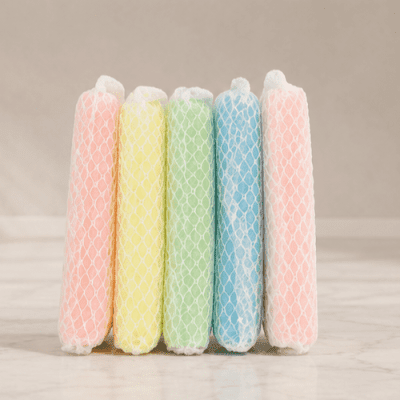 طقم إسفنج تنظيف مغلف بشبكة ملونة متعدد الأغراض من لياو (LIAO Net Sponge - 5 قطع).  & : LIAO Multipurpose Net Sponge (Pack of 5 - Size: 15x7.5x2cm).