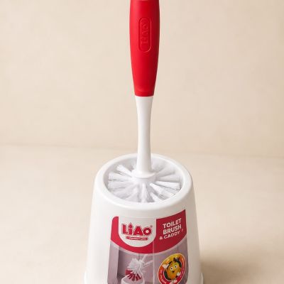 طقم فرشاة مرحاض مع حامل أبيض ومقبض أحمر وأبيض من لياو (LIAO Toilet Brush & Caddy Set).  & : LIAO Toilet Brush & Caddy Set (White Base with Red Ergonomic Handle).
