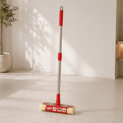ممسحة زجاج مزدوجة مع إسفنجة وعصا تلسكوبية من لياو (LIAO Telescopic Window Cleaner Squeegee).  & : LIAO Telescopic Window Cleaner Squeegee & Sponge.