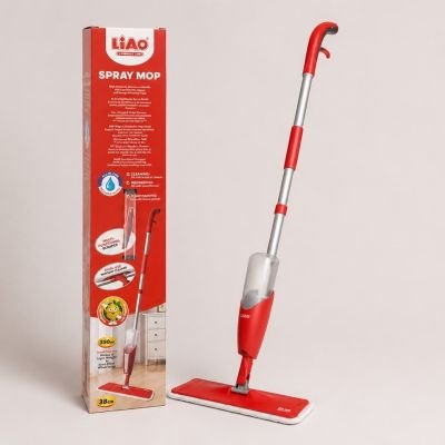 ممسحة أرضيات مع بخاخ ورأس مايكروفايبر من لياو (LIAO Spray Mop).  & : LIAO Spray Mop with Microfiber Pad & Refillable Bottle.