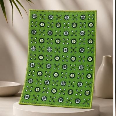 مفرش تجفيف الصحون مايكروفايبر مطبوع باللون الأخضر من لياو مقاس 38* 50 سم   (LIAO Printed Microfiber Drying Mat).  & : LIAO Microfiber Printed Dish Drying Mat (Green Pattern).