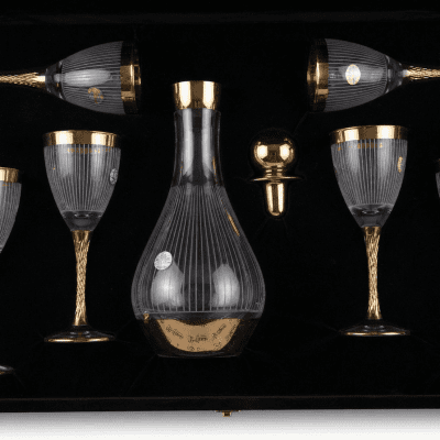 طقم شربات وسط زجاج8قطعMedium glass sherbet set, 8 pieces 