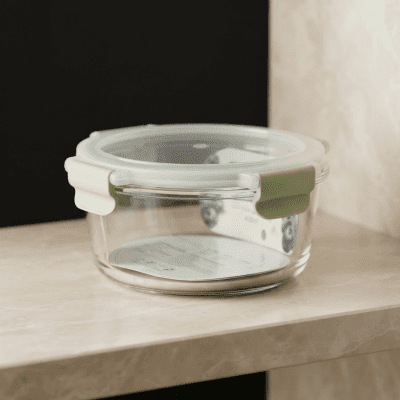 وعاء تخزين طعام زجاجي مستدير - غطاء أخضر فاتح (400 مل) :Round Glass Food Storage Container - Light Green Lid (400 ml)