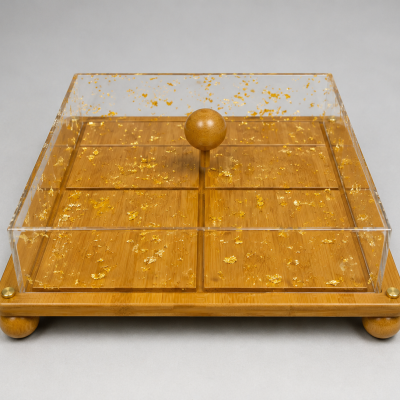 علبة حلوى 4 خانه &ndash; غطاء ذهبي4-compartment candy box &ndash; gold lid 