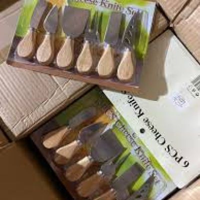 طقم سكاكين جبن 6 قطع بمقابض خشبية