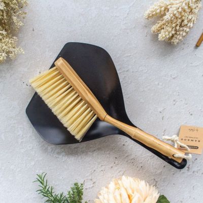 فرشة وجاروف