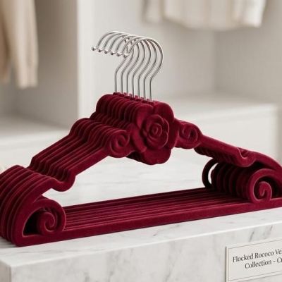 Hanger set with a practical and durable design, perfect for 