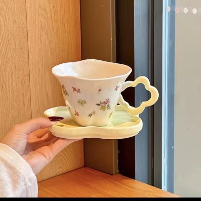 Floral Print Ceramic Coffee Cup Dish Sets New Household 250ml High Aesthetic Handle Mugs Creative Fresh Cream Wind Dessert Dish