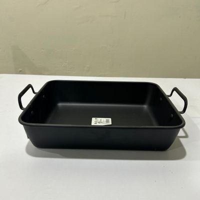 صينية 25سم سوداء بيد 