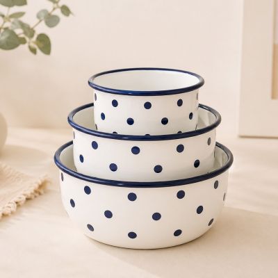 :Black Bowl Set with Lids 