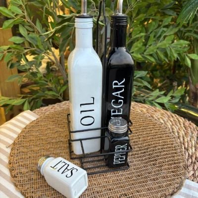 Oil and vinegar bottle set with trays