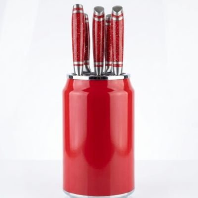 Precision meets design. The perfect addition to your culinary space."