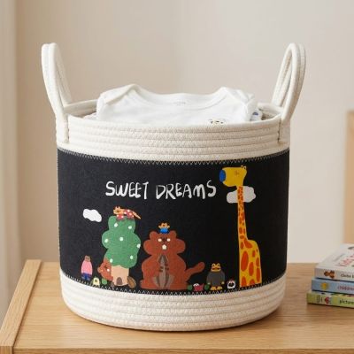 لمسة مرحة لغرفة طفلك، سلة تخزين بتصميم حيوانات كيوت." ​By English: "A playful touch to your nursery, cute animal design storage basket."